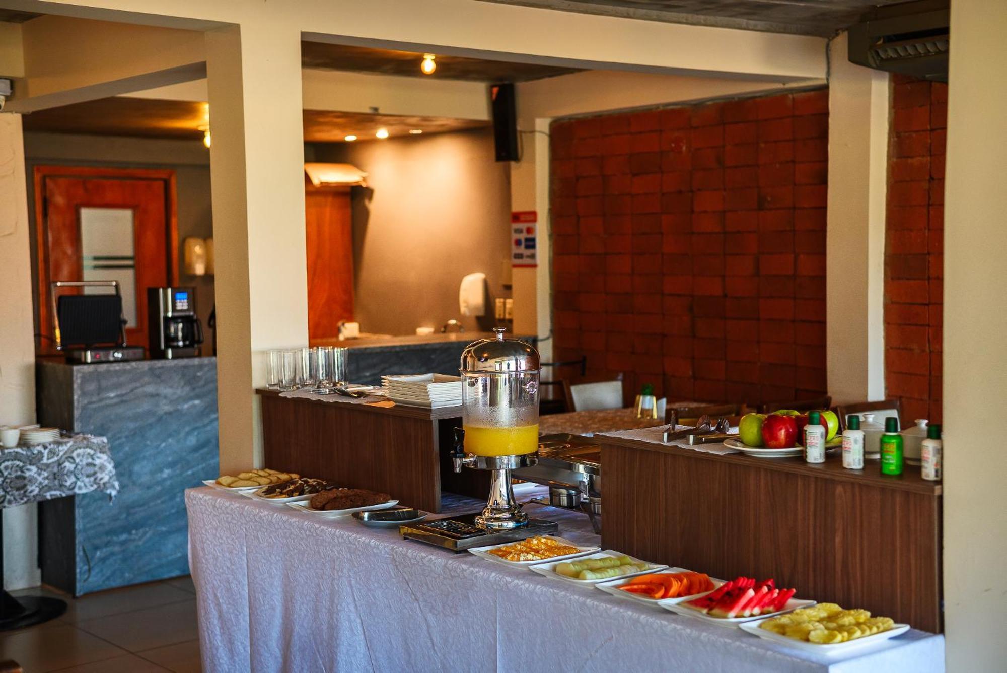 Hotel Renty Beach Енкарнасьйон Екстер'єр фото